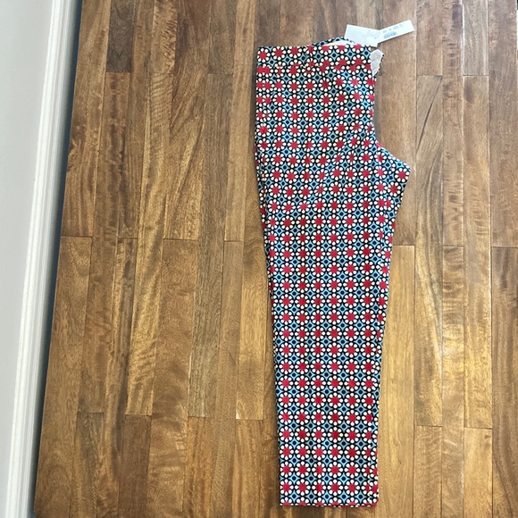 NWT NEVER WORN J. Crew Collection Kaleidoscope cafe capri pants, size 8 - Picture 5 of 7